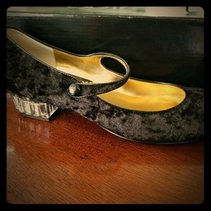 Beautiful, Black Velvet Shoes